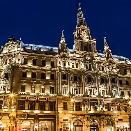 Apartamento Comfy With Ac At New York Cafe Budapest