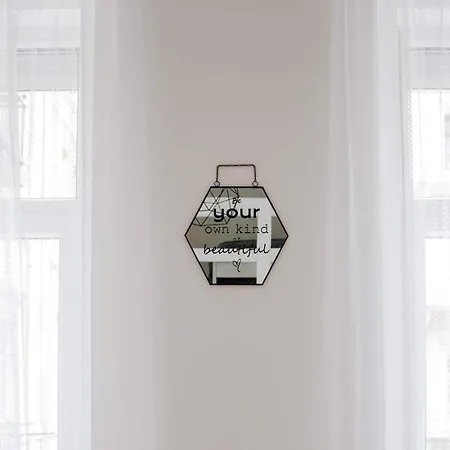 Comfy 4u At New York Cafe Apartment *